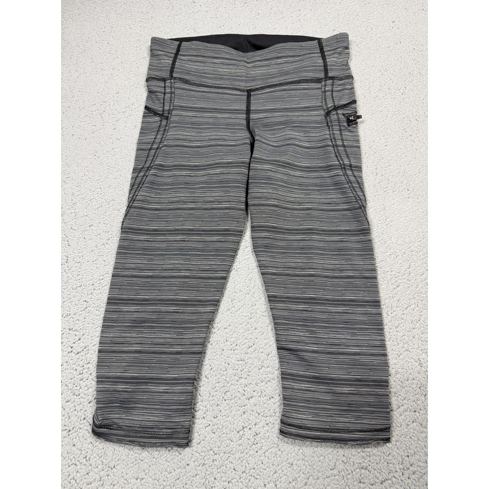 Lululemon Capri Leggings Womens‎ 6 Gray Striped Pockets Yoga Athletic Stretch